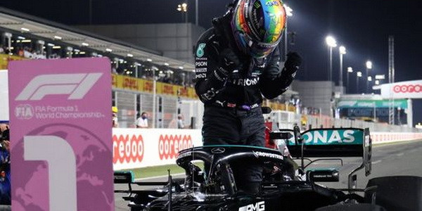Hamilton na pol poziciji u Kataru